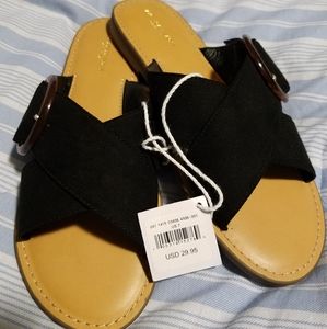 American Eagle sandals size 7 Brand New